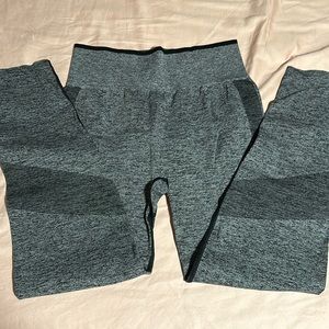 Pink seamless legging